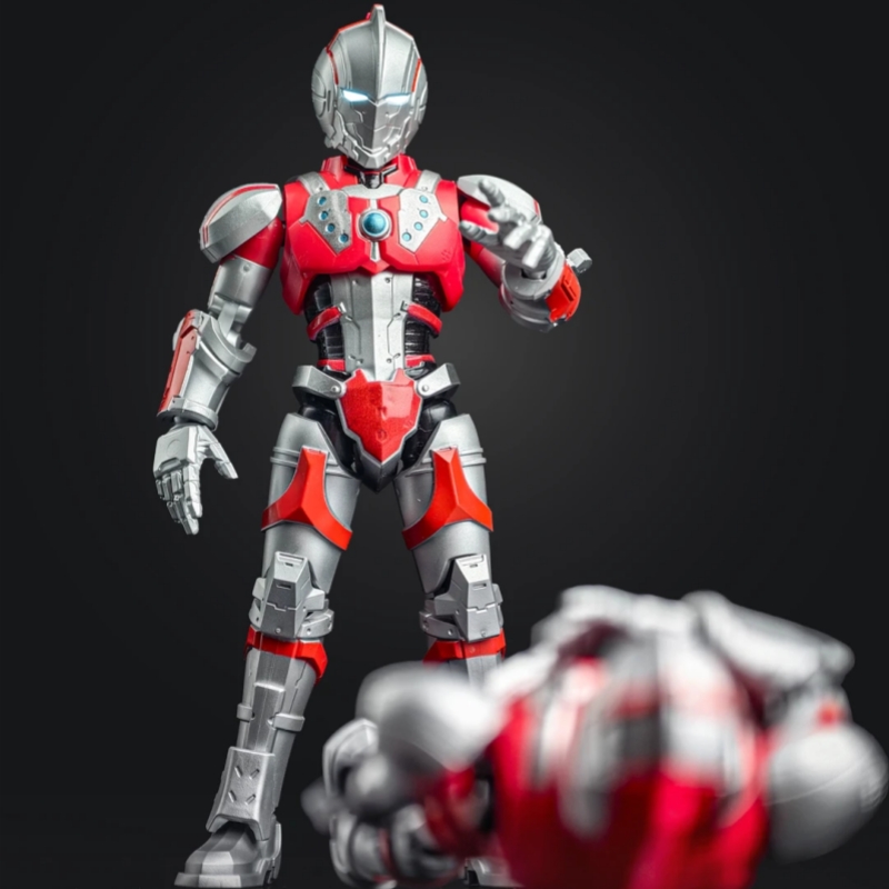 บล็อกกี้ อัลตร้าแมน ของแท้: รุ - Model Kit Transformers บทวิจารณ์และราคา