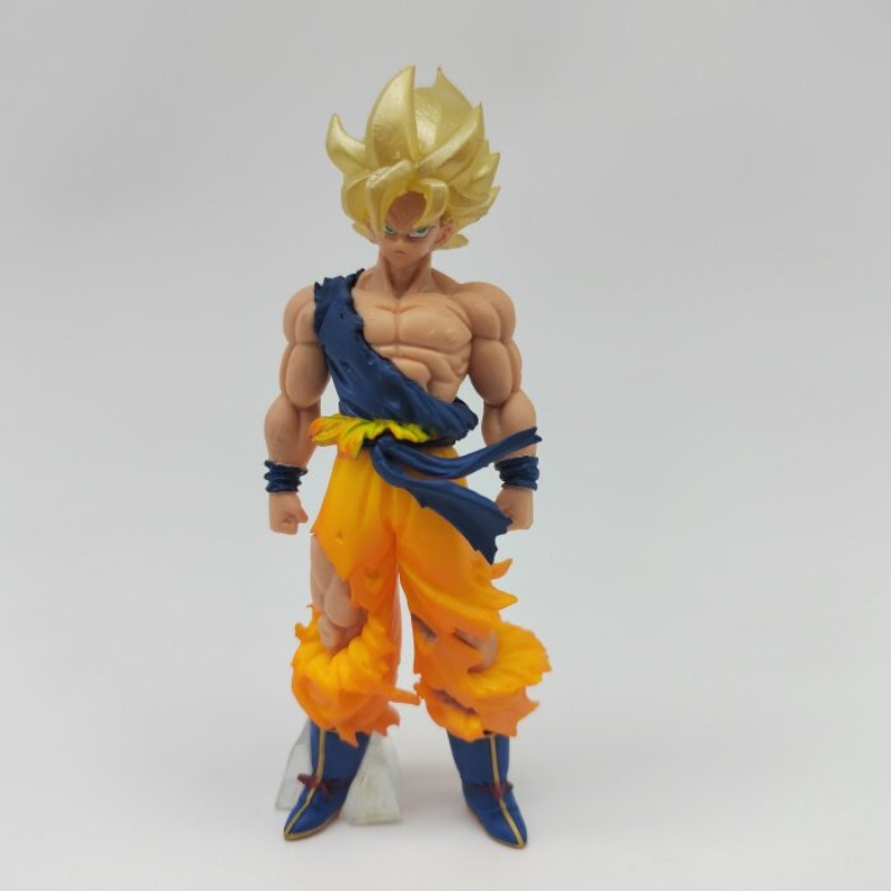 ของเล่นแคปซูล Bandai Gashapon  - Model Kit Hg บทวิจารณ์และราคา
