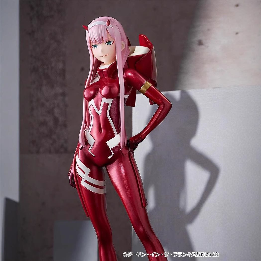ฟิกเกอร์อนิเมะญี่ปุ่น Zero Two - Model Kit Zero บทวิจารณ์และราคา