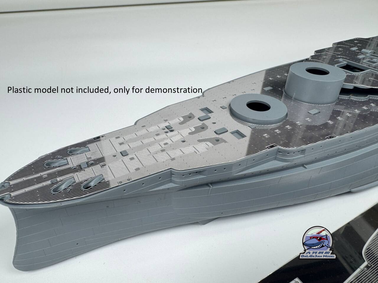 1/350 สเกลเมทัลเด็คสำหรับ CY10 - Model Kit Uss Arizona บทวิจารณ์และราคา